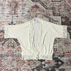 Beyond Vintage Cream Lace Trim Cardigan sz S